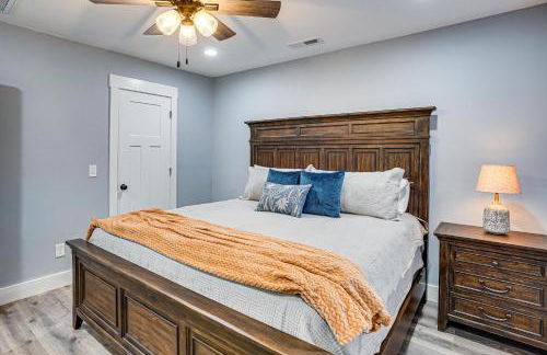 Peaceful Retreat with Hot Tub Near Lake Barkley! - Foto 12