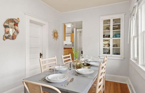 Peterson Retreat - Hot Tub, Bikes, Old Town - Foto 38