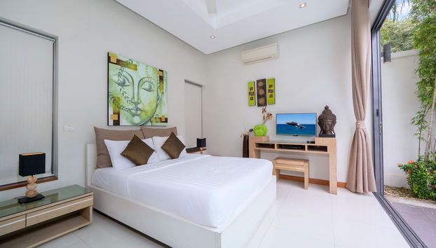 Villa Talosy with Salt Pool near NaiHarn - Foto 2, Habitación