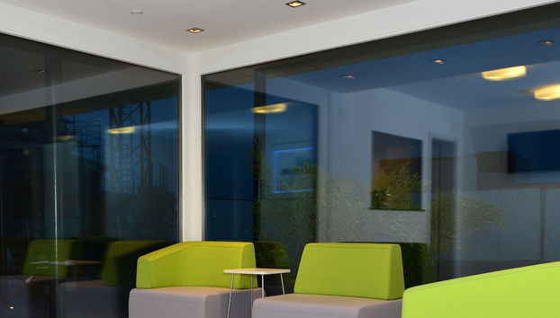 Mostrador de check-in y check-out