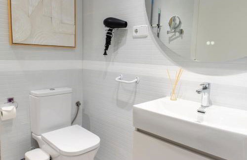 Best Location Puerta de Alcalá - Photo 16