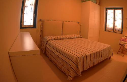 Ustica Mari e Carlo Contrada Ogliastrello - Foto 35