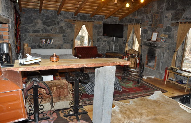 Doğunun Taş Evleri - Foto 46