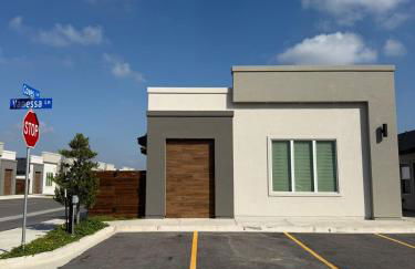 Newly build 1 bedroom 2 bathrooms condo - Foto 29