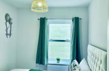 Dover Ferry Apartments x 2 Sleeps 10 with parking and castle views - Foto 28