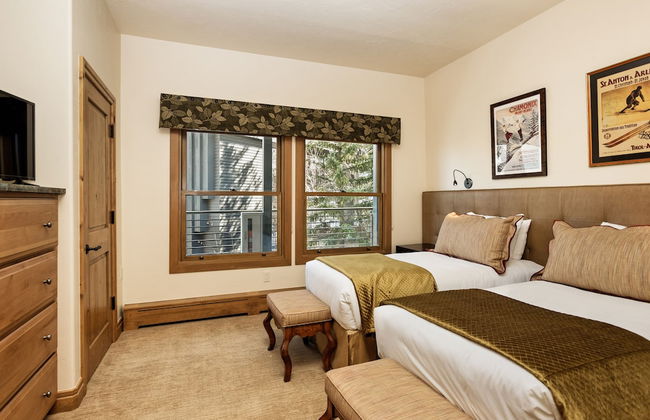 Durant Condominiums by Frias - Foto 3