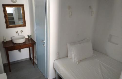 Theros Apartments Donoussa - Photo 21