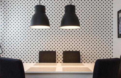 Bright Stylish 2BD 2BTH - CITY CENTRE - Photo 37