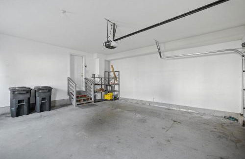 Modern Open Concept 4 Bed 2 5 Bath Mid to LongTerm Private Single Family Home - Foto 45