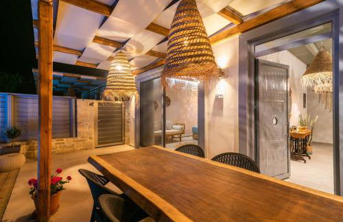 The Cave Villa - Photo 26