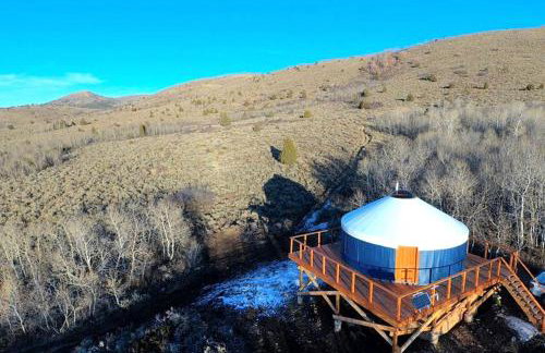 Pet-Friendly Yurt for an Off-the-Grid Getaway near Hyrum, Utah - Foto 2