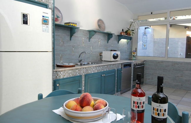 Holiday Home With Private Pool, Near the Beach - Foto 8