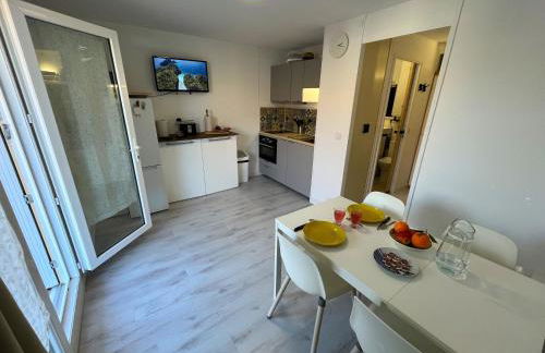 Petite cour privée - à 1minute à pied de la plage - Photo 4