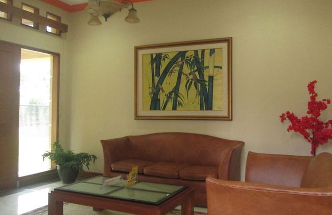 Simply Homy Guesthouse Graha Puspa - Photo 11