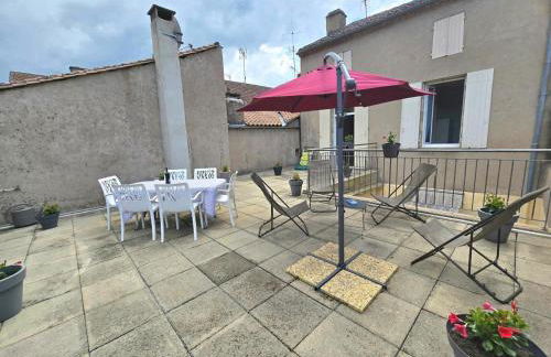 Maison avec terrasse sur le toit, au cœur du Périgord - FR-1-616-65 - Foto 12