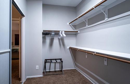 5BR 3BA Family friendly entire home w pool, spa, games, tvs, and more - Photo 12