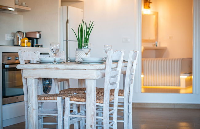 Klimata House - Private Hot Tub Pool & BBQ Villa - Photo 10