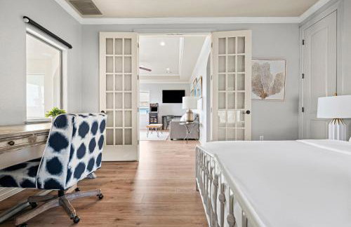 Lake Travis Family Retreat with Theater Game Room and BBQ 7 min from Marina - Foto 45