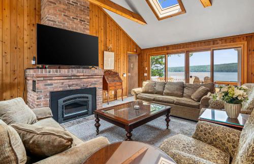 Lake house w/ indr pool and jacuzzi - Foto 6