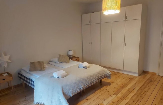 2ndhomes Central 85m2 2BR Apartment - Foto 9