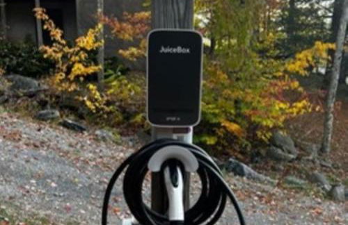 Leaf Peeper's - HUGE deck, pizza oven, Pac-man! - Photo 17