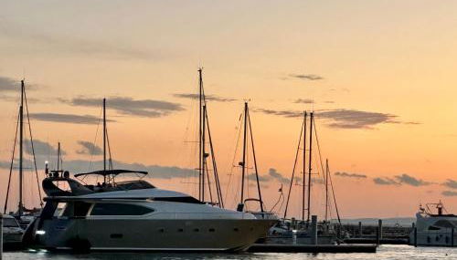 MotorYacht 21 avec équipage - Photo 2