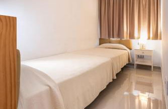 Apartamentos Las Palmeras - Foto 77