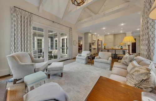 World Cup Luxury Estate Pool Gym Game Room - Foto 26