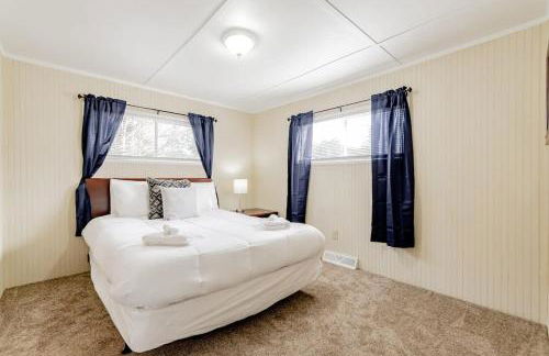 15mins to Downtown- Adorable on Taylor Both Units - Photo 28