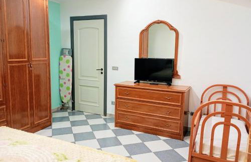 SANGIORGIO Beachfront APT - Foto 9