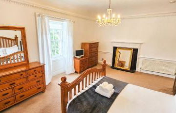 Russel House - 4 Bedroom - The Royal Mile - Photo 32