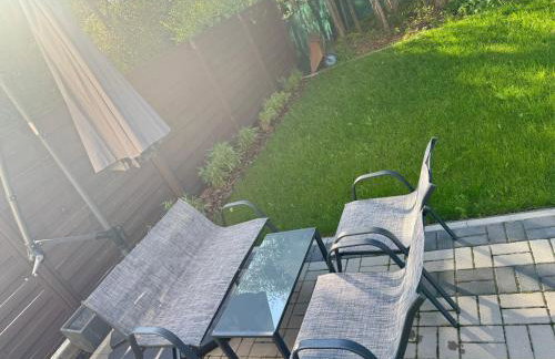 Uroczy apartament z dostępnym parkingiem i ogrodem - Foto 30