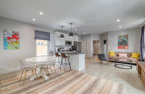 3 Bedroom Greek Revival Cottage Walk to Big House - Foto 10