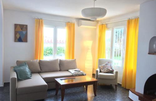 Villa with Private Pool and Gorgeous View - Photo 21