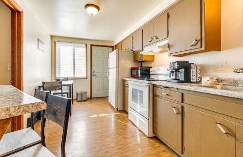 2 Mi to Dwtn Green Bay Ideally Located Townhome! - Foto 2