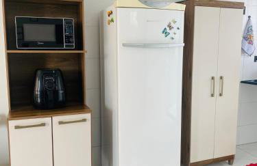 Casa Inteira Aconchegante com Garagem - Foto 8