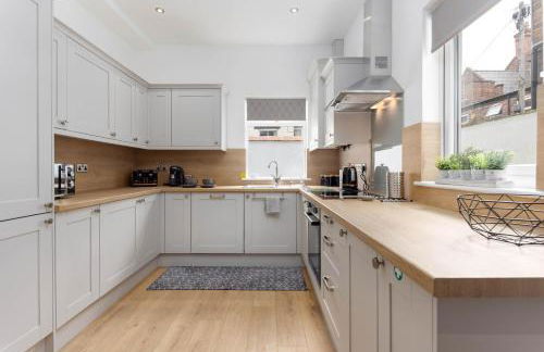 Modern & Stylish Home at the corner of famous Penny Lane in Liverpool - Foto 5