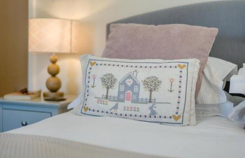 3 Bed in Staplecross oc-rh1162 - Photo 24