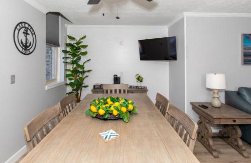 NEW! Remodeled & Upgraded Vacation Apartment - Foto 10