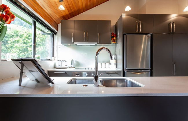 Spacious Alpine Lake View Townhouse Walk TO Town - Photo 18