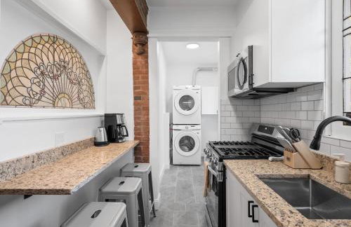 Shadyside, Pittsburgh, Modern and Accessible 2 Bedroom Unit2 with Free Parking - Foto 15