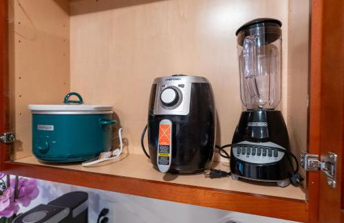 New 4 Apts-198-3 Bed Apt 1st Floor & 3 Bed Apt 2nd Floor - 1 Bed Studio Apt Ground Floor & 1 Bed Studio Apt Ground Floor near Penn Station EWR Newark NJ Airport Hospital Manhattan NYC - Foto 10