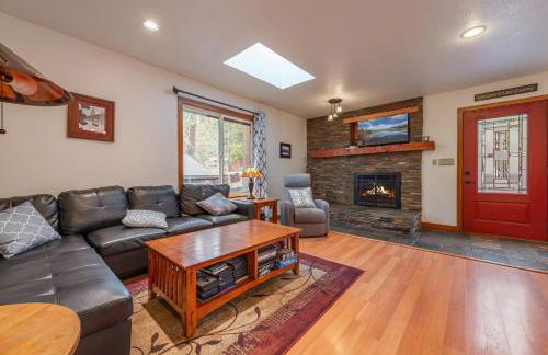 Lakeside Serenity Retreat - Photo 24