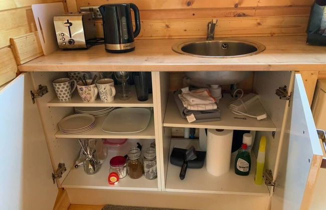 Immaculate Cabin 5 Mins to Inverness Dogs Welcome - Photo 8