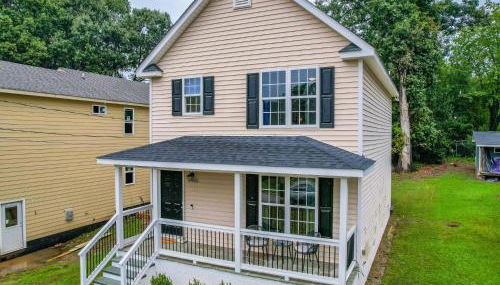 Raleigh Retreat w Fire Pit Patio & Workspace - Foto 1