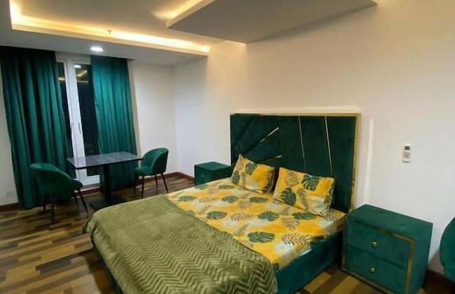 Air Reside Residency Apartment - Photo 8