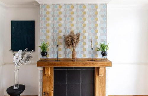 Wivelsfield Retreat- Modern & Spacious Home - Foto 8