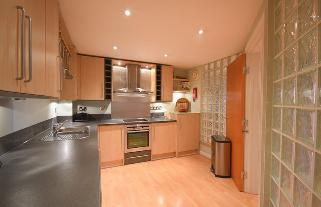 Town or Country - Greenwich Apartments - Foto 6