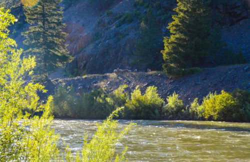 Luxury Riverfront Retreat on Montanas Iconic Blackfoot River with Hot Tub - Foto 70