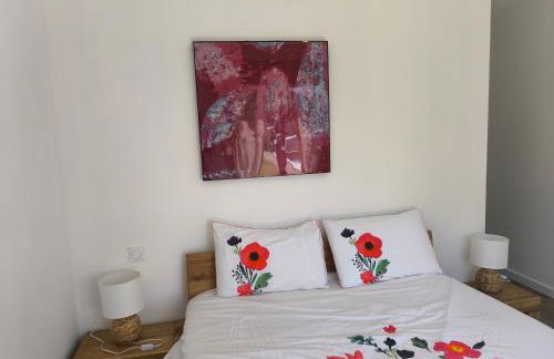 villa récente climatisée avec piscine privée - Photo 14